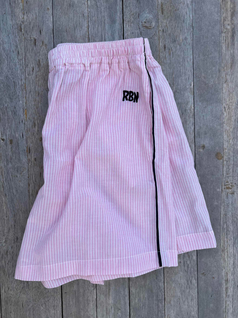 ROBIN SHORTS for Girls - Style `Bondi´ Light Pink with stripe on the side