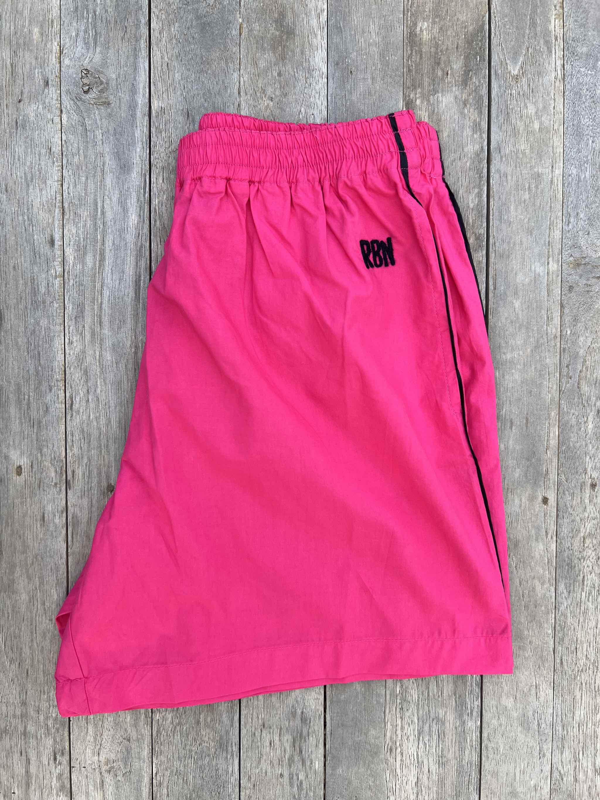 ROBIN SHORTS for Girls - Style `Bondi´ Pink with stripe on the side