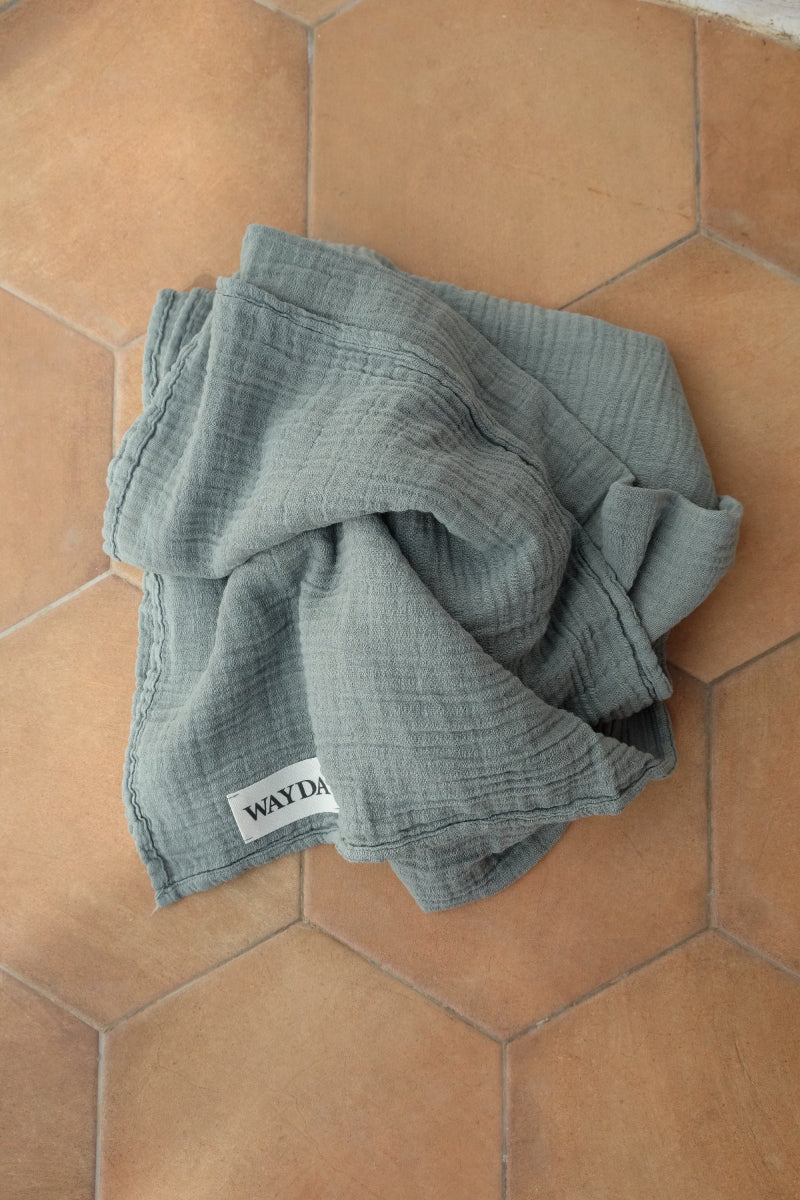WAYDA muslin cotton scarf in mossy rock 