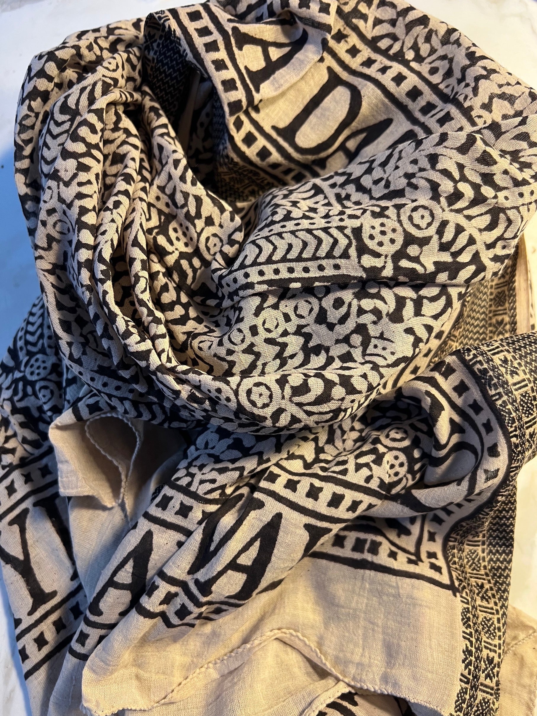 NEW INDIA BOHO SCARF HAND-MADE BLOCKPRINT: BALTHAZAR WITH WOVEN BORDER-3