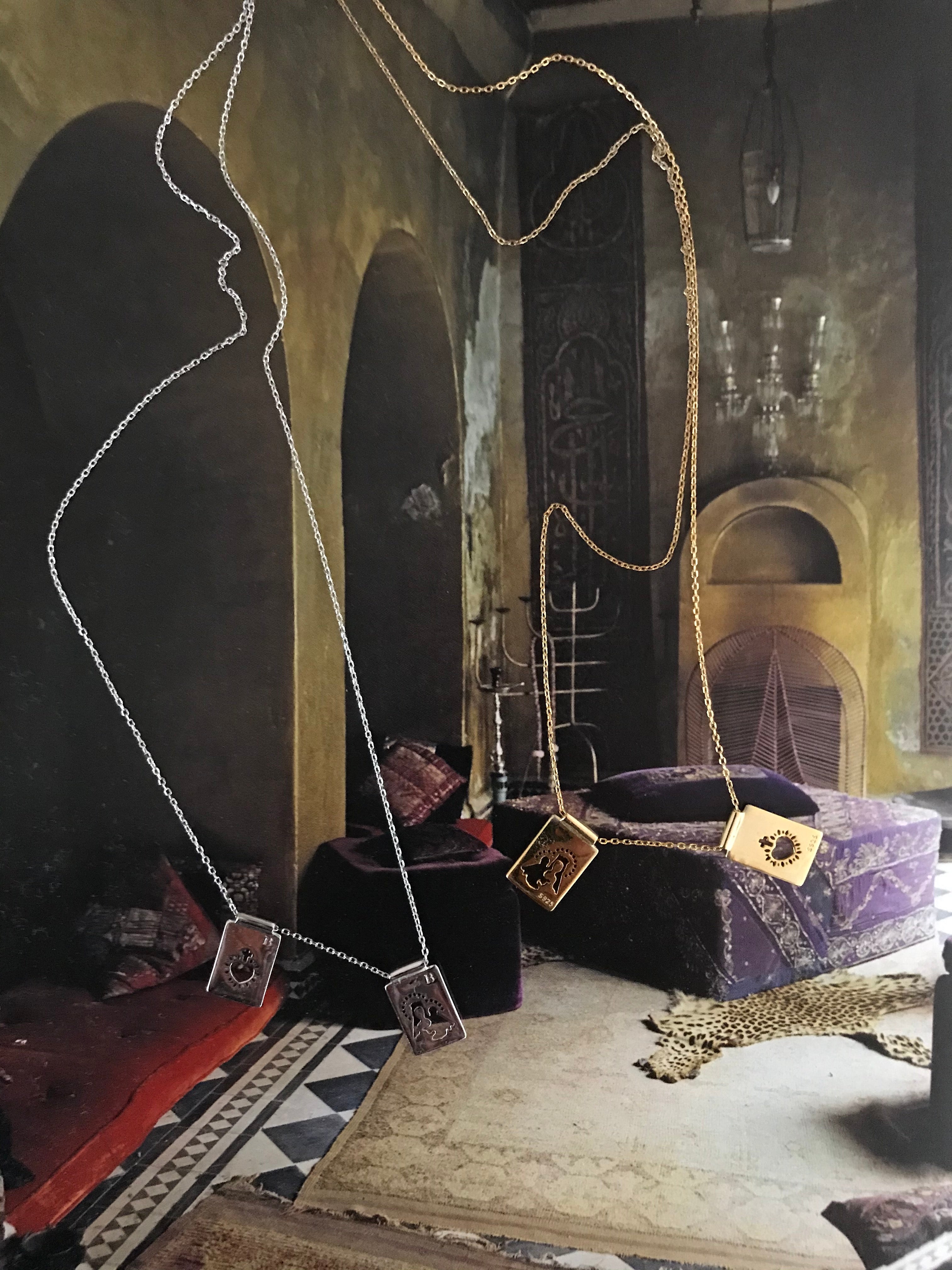 Halskette ESCAPULARIO in Gold und Silber, bewegliche Teile 